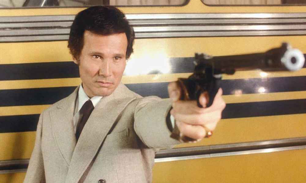 Versatile Hollywood Villain Henry Silva Passed Away At 95