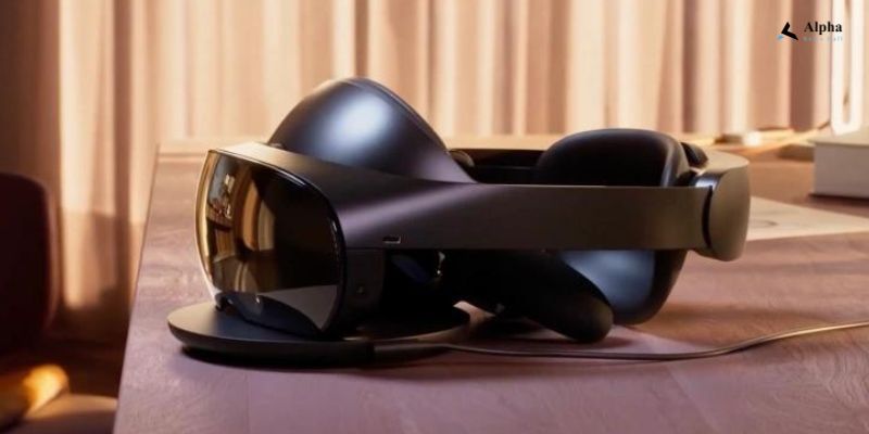 Meta Lauches VR Headset Quest Pro - Price & Specs