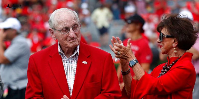 Vince Dooley