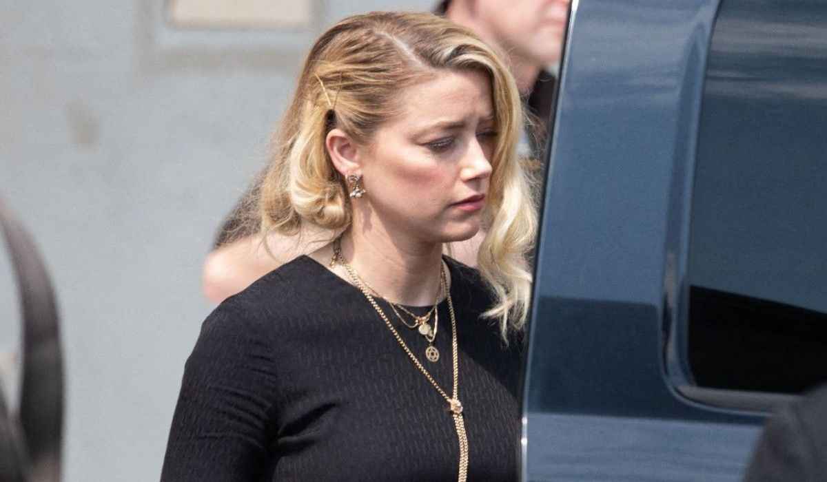 Amber Heard Slaps Insurance Company