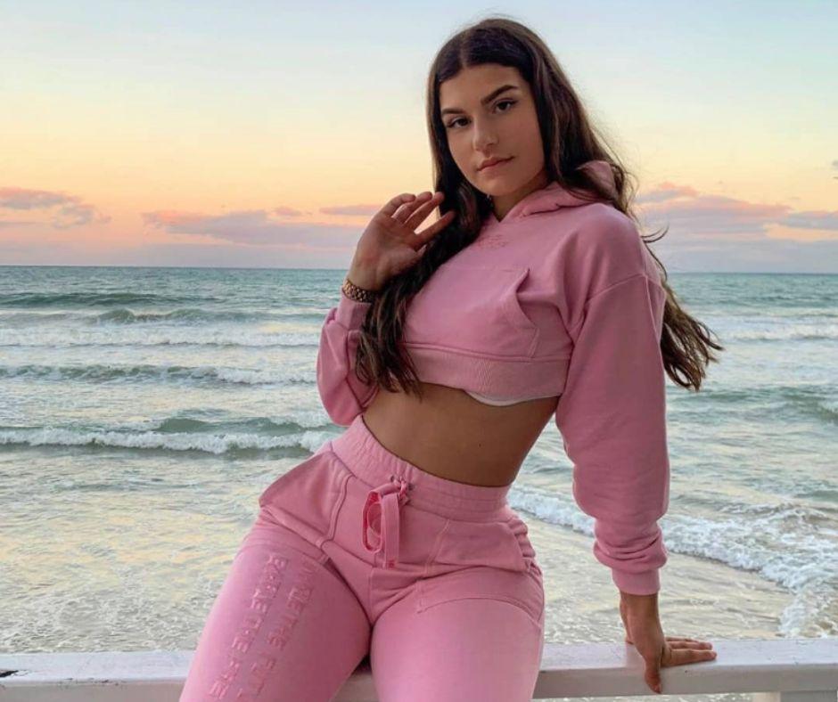 Nicole Dobrikov Wiki, Bio, Age, 